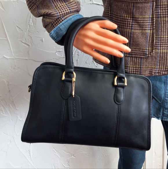 Coach Handbags - Coach Vintage Beaumont Satchel/Crossbody #9871, Navy Blue